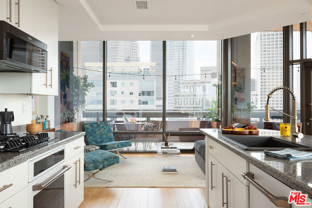 1100 Wilshire Boulevard 1709