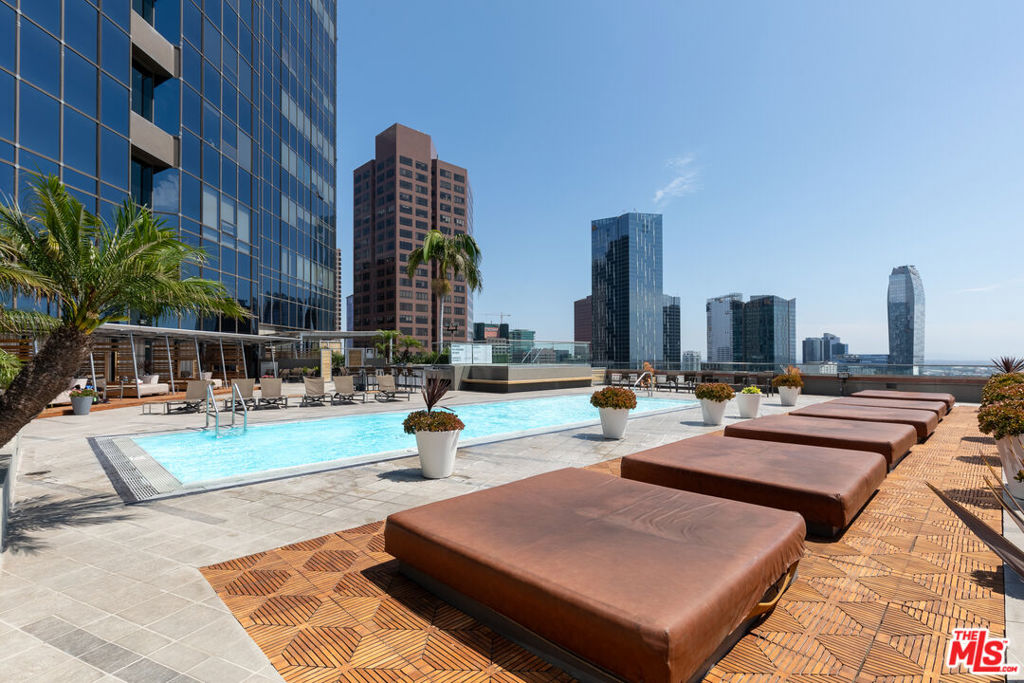 1100 Wilshire Boulevard 1709