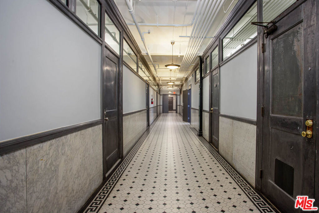 108 W 2nd Street 714