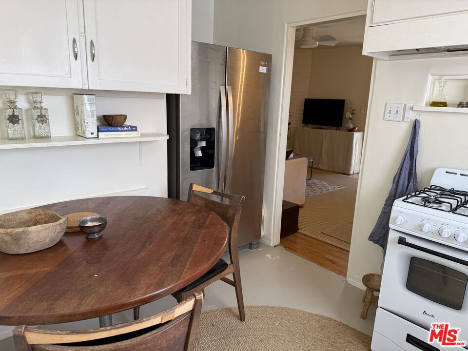 314 W Aliso Street A