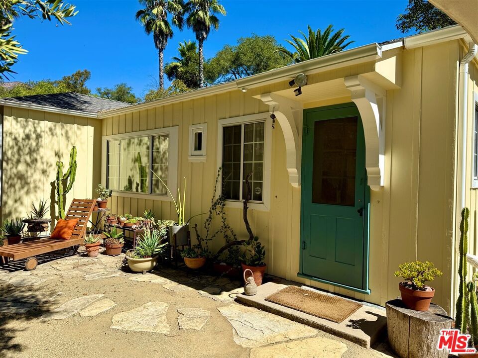 314 W Aliso Street A