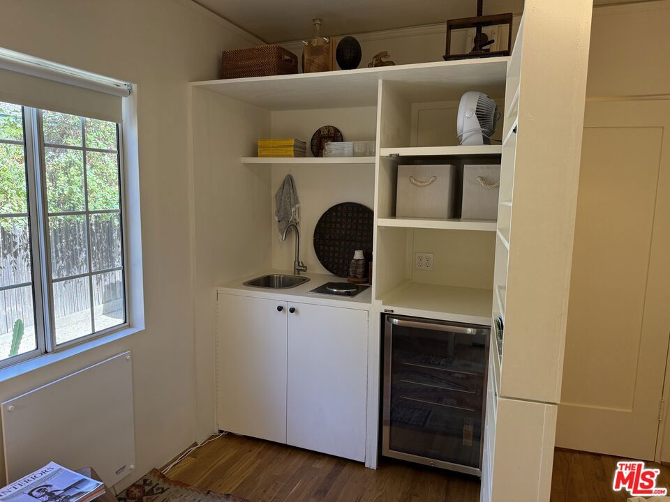 314 W Aliso Street A