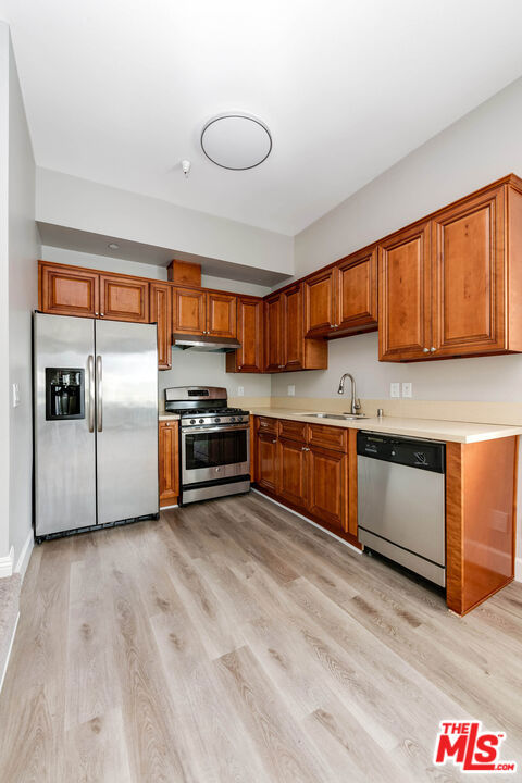 14735 Friar Street 112