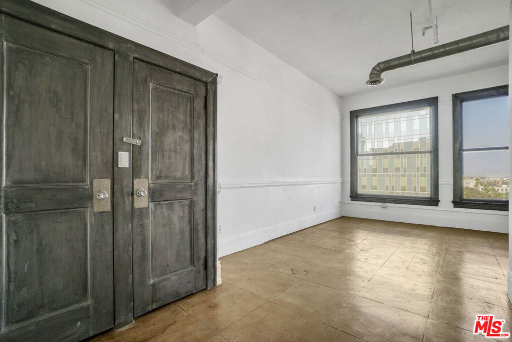 108 W 2nd Street 801