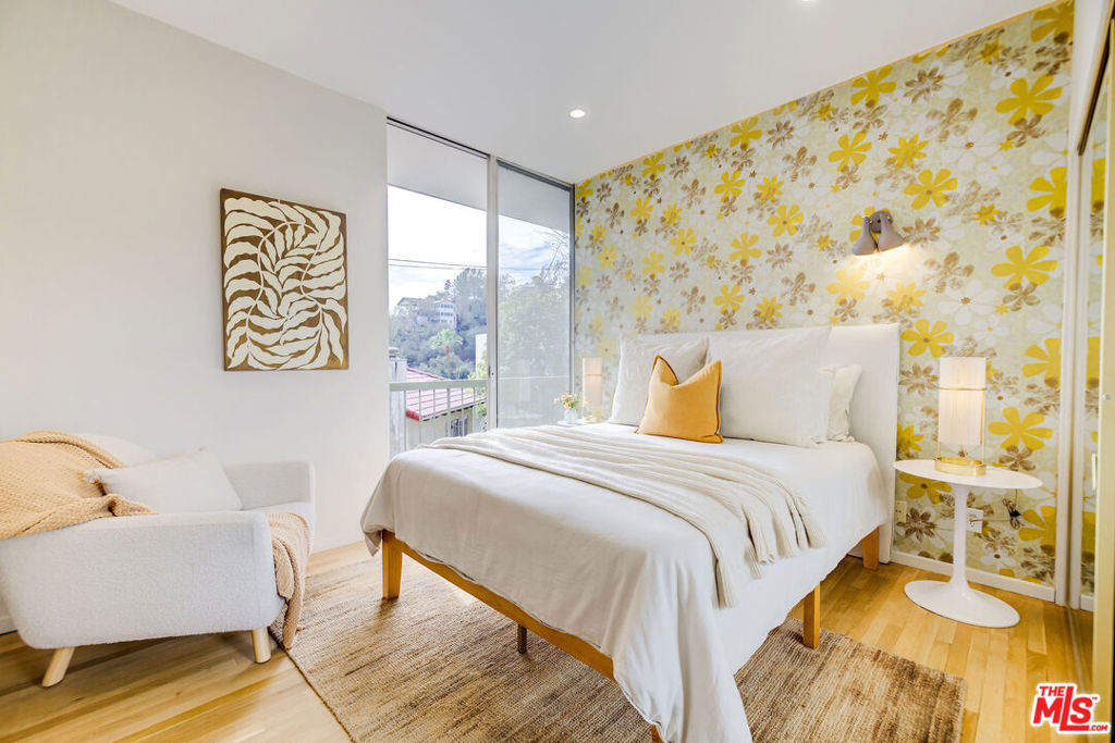 6249 Rodgerton Drive