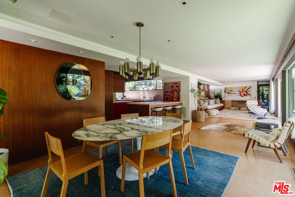 219 Chautauqua Boulevard