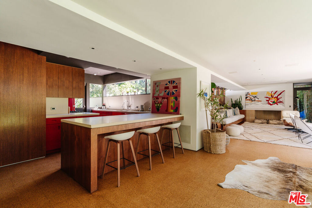 219 Chautauqua Boulevard