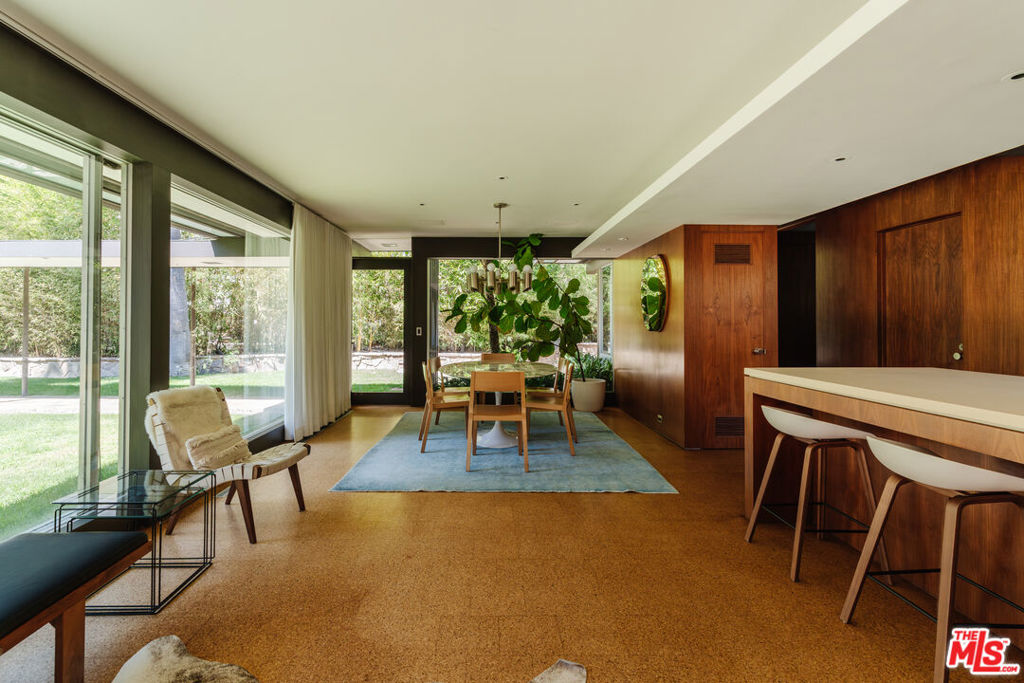 219 Chautauqua Boulevard