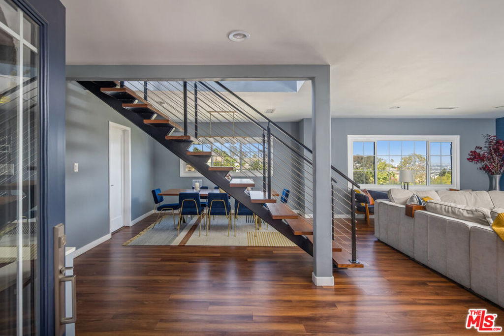 3887 Mount Vernon Drive