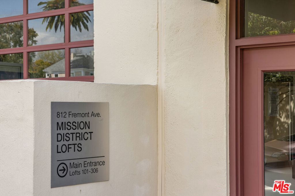 812 Fremont Avenue 203