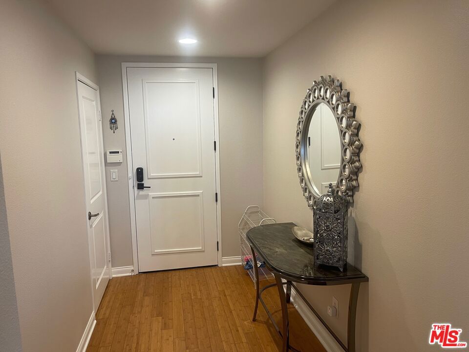 5625 Crescent Parkway 106