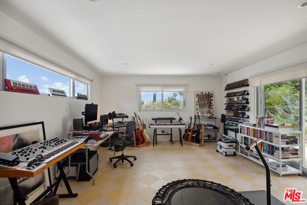 11513 Dona Cecilia Drive