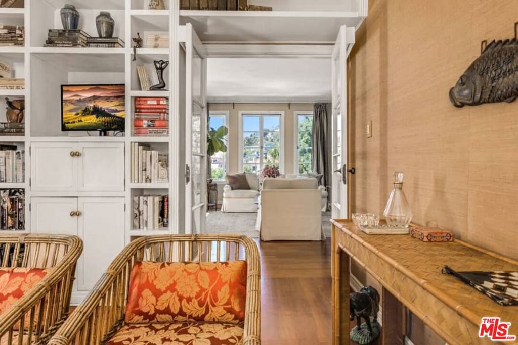 1416 Havenhurst Drive 2C