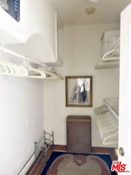 1416 Havenhurst Drive 2C