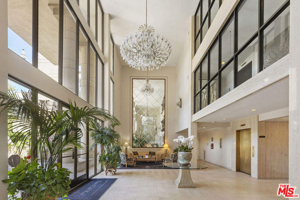 4949 Genesta Avenue 112A