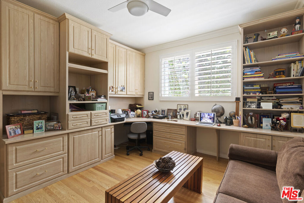 4949 Genesta Avenue 112A