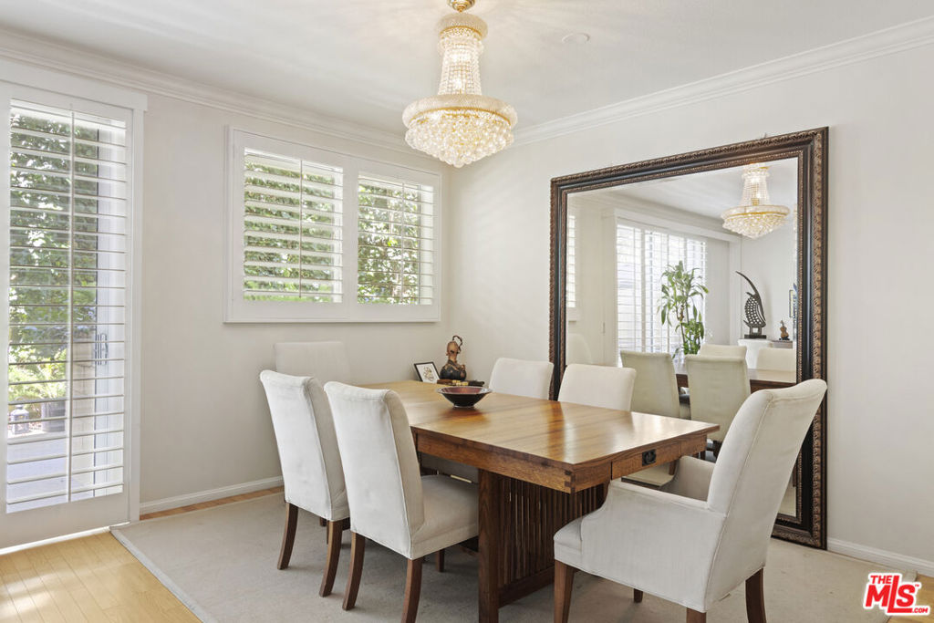 4949 Genesta Avenue 112A