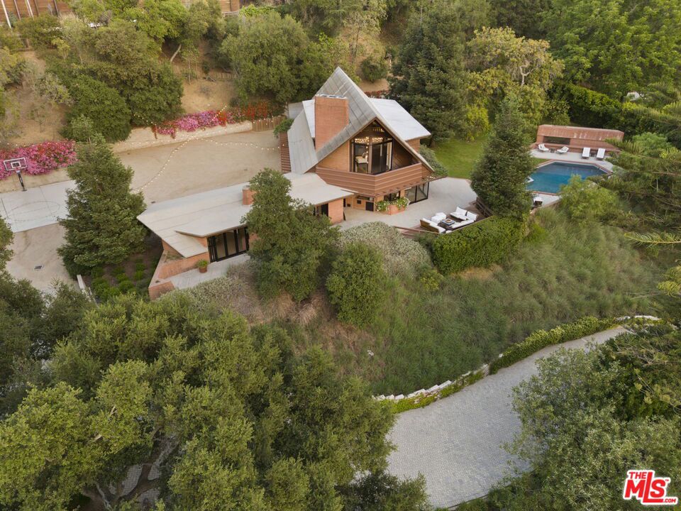 14148 Rustic Lane