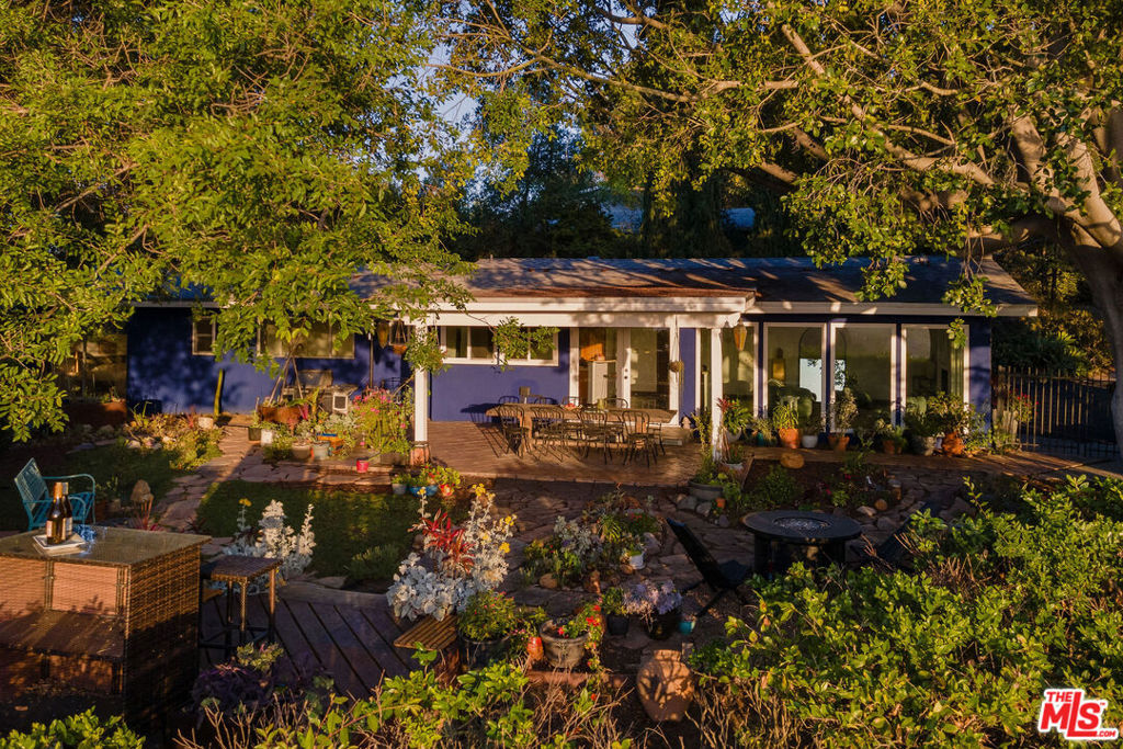 3419 Ione Drive