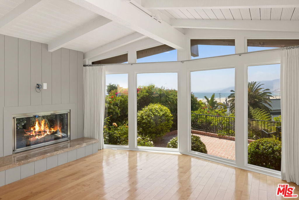 117 Ocean Way