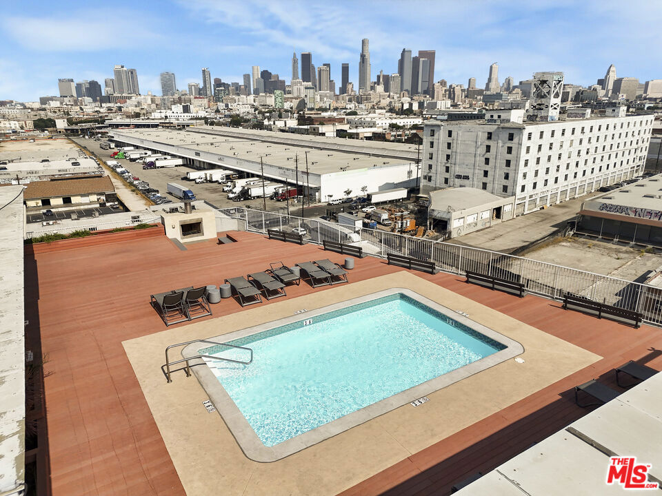 1855 Industrial Street 112