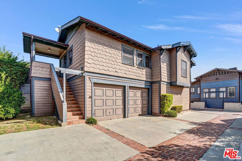 830 E Kensington Road 3