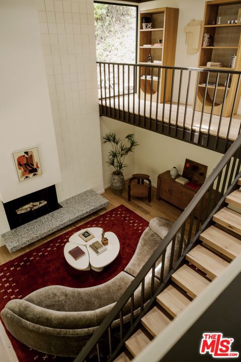 5649 Valley Oak Drive