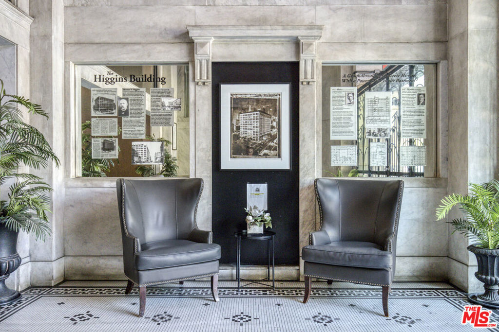 108 W 2nd Street 213