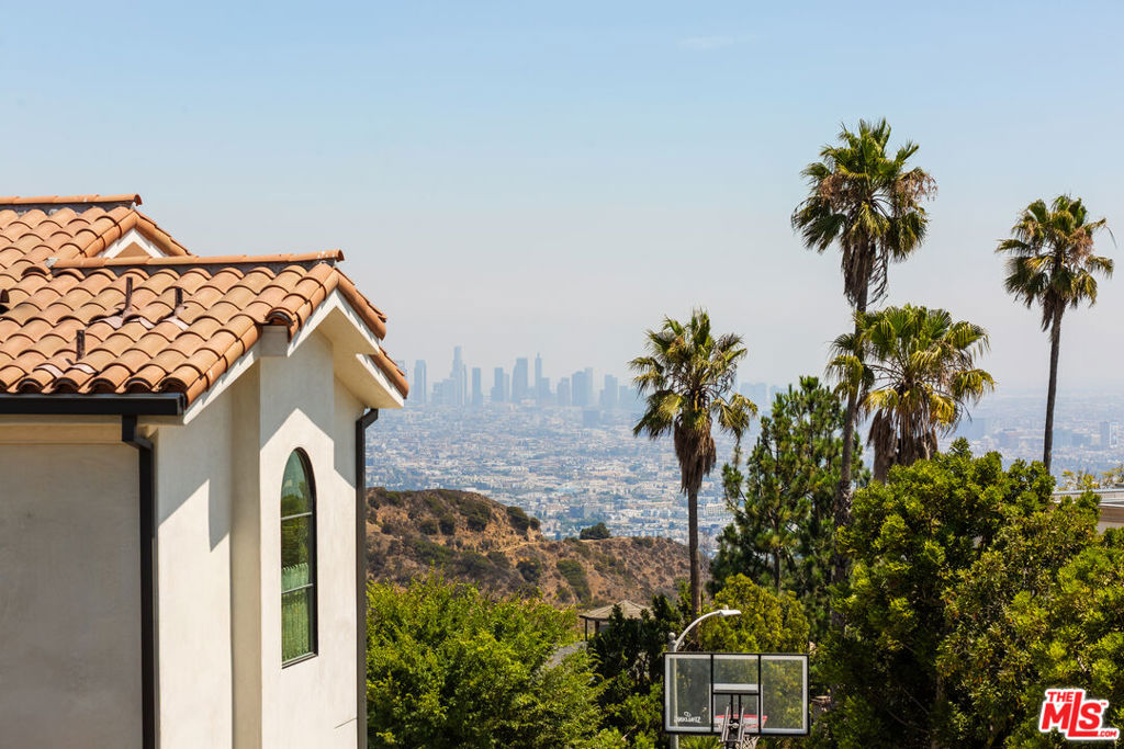 2380 Venus Drive