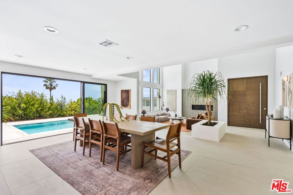 2380 Venus Drive