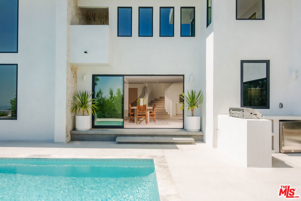 2380 Venus Drive