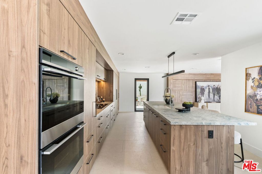 2380 Venus Drive