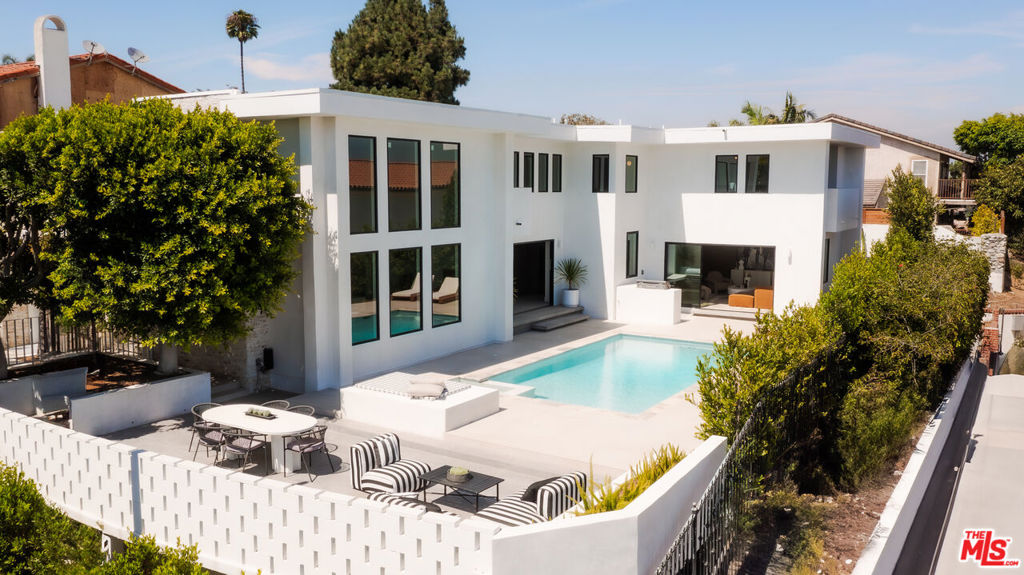 2380 Venus Drive