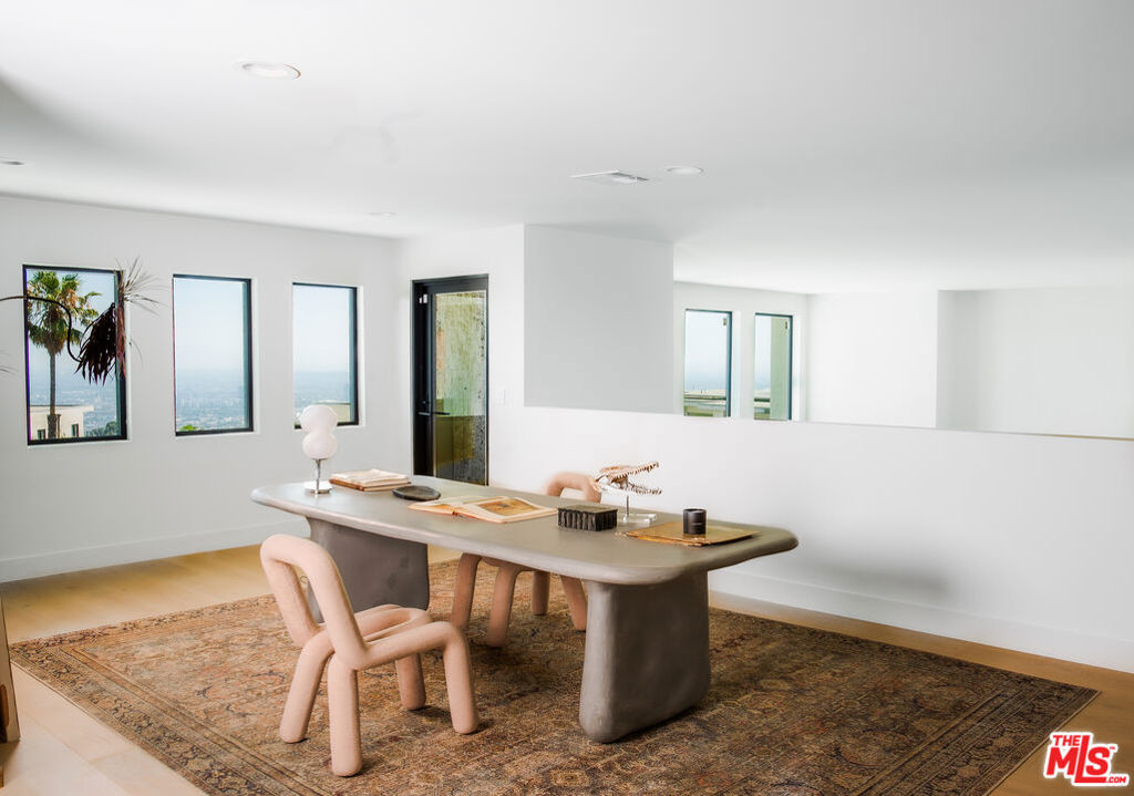 2380 Venus Drive