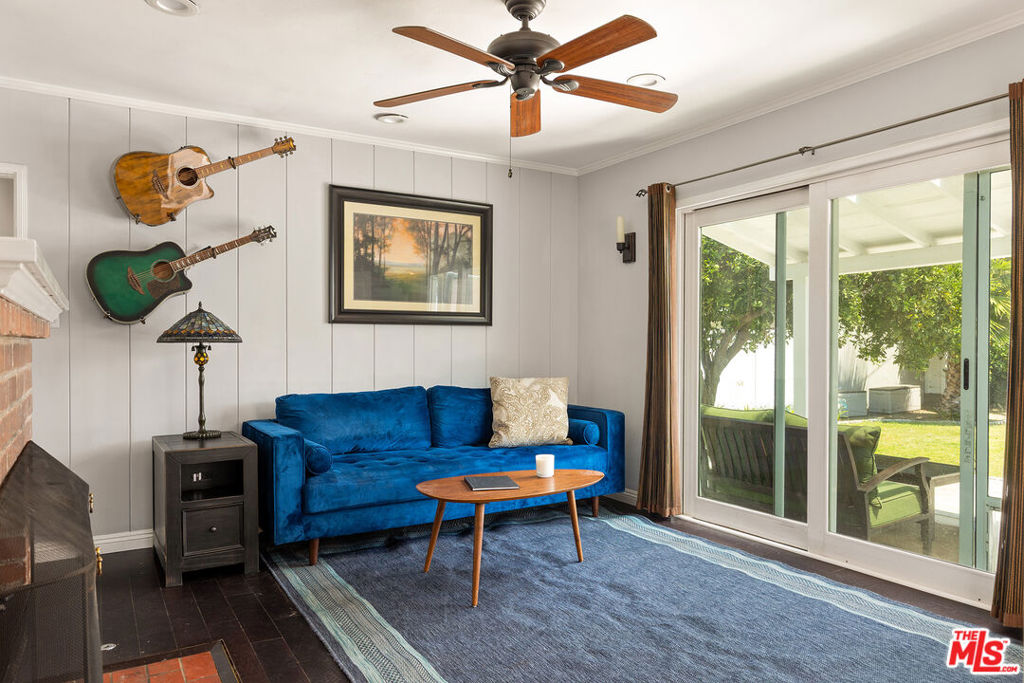 5536 Carpenter Avenue