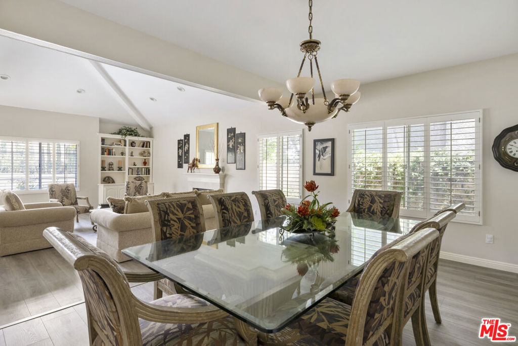 23686 Ingomar Street