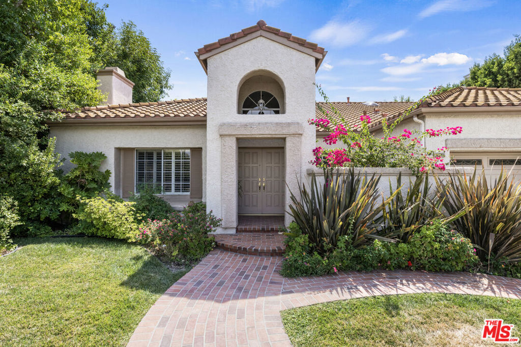 23686 Ingomar Street