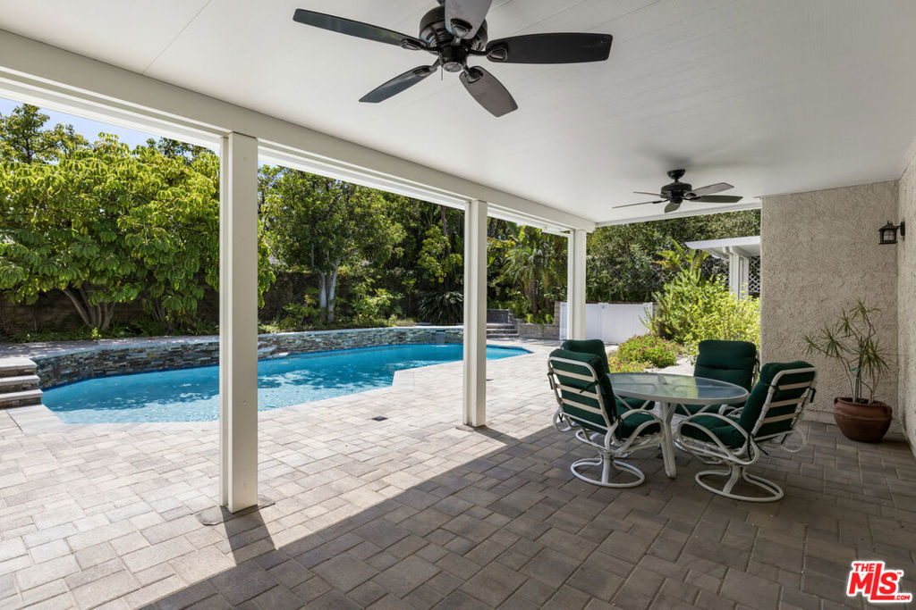 23686 Ingomar Street