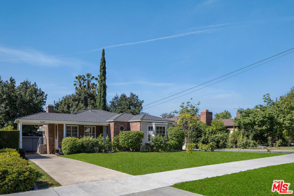 2426 New York Drive