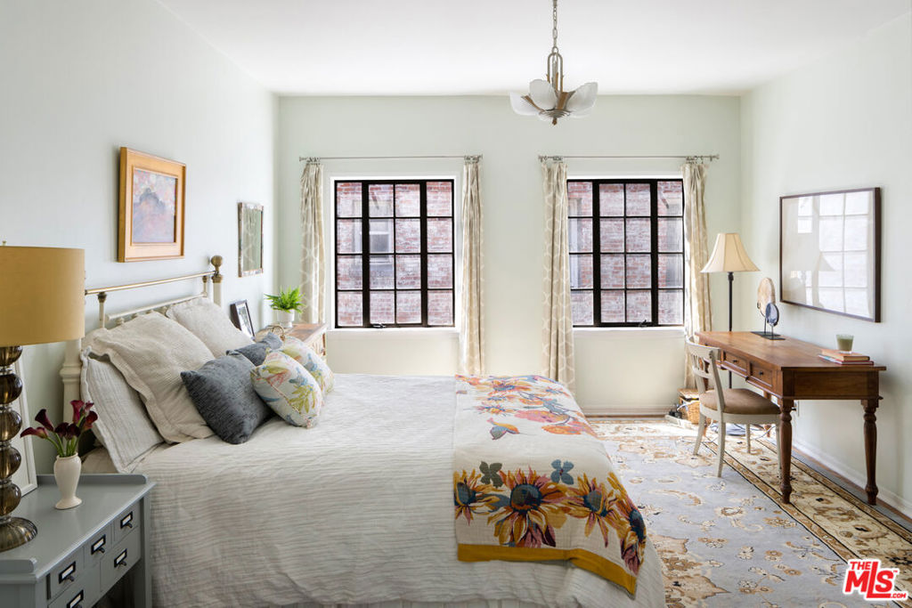 3350 James M Wood Boulevard 8