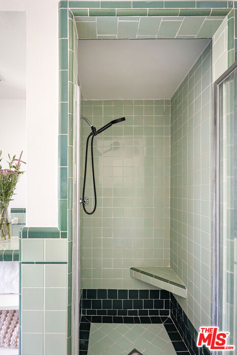 3350 James M Wood Boulevard 8