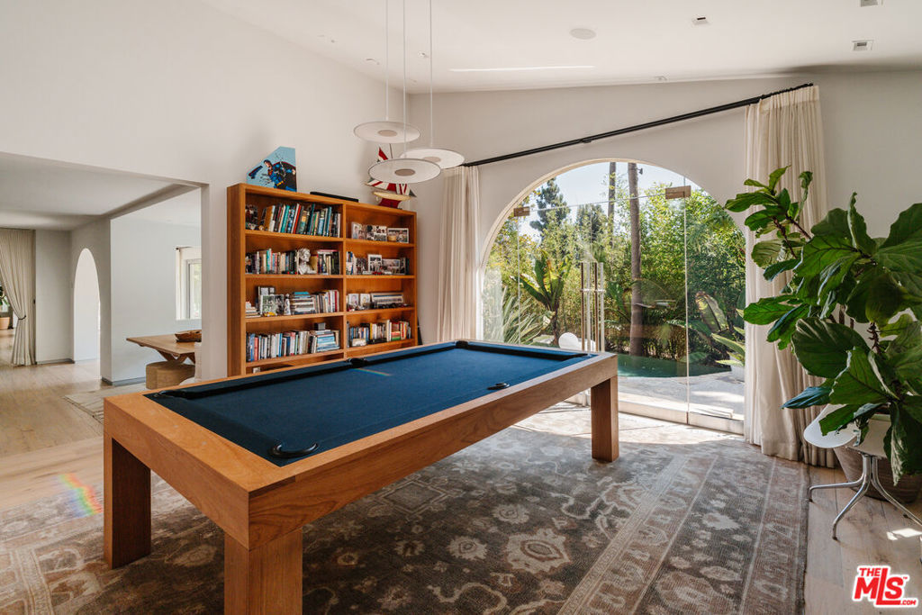 14800 Corona Del Mar