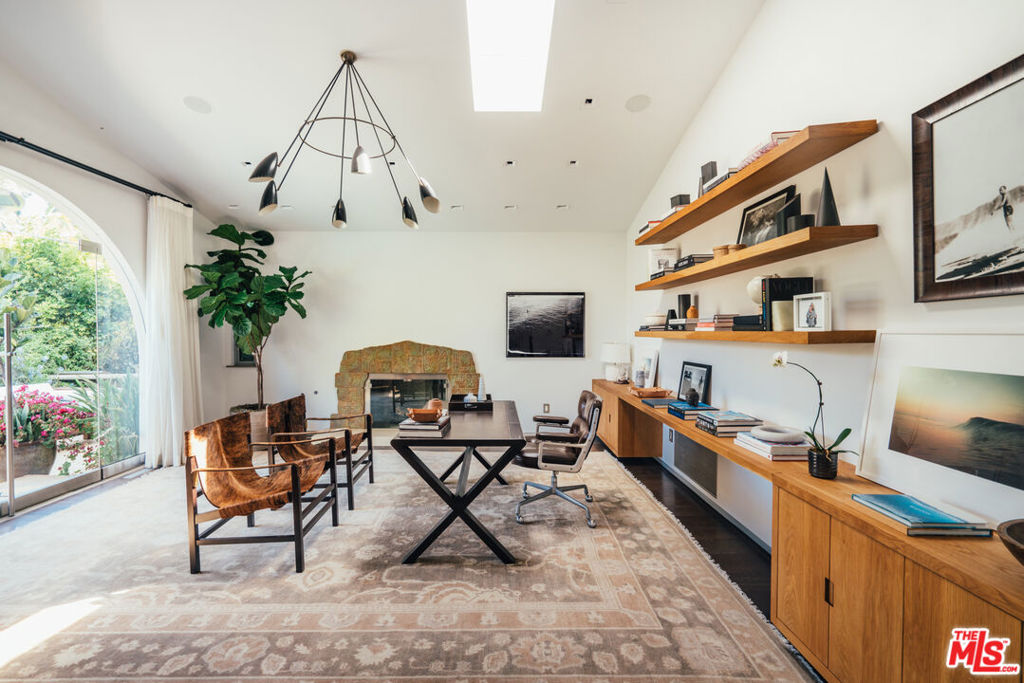14800 Corona Del Mar