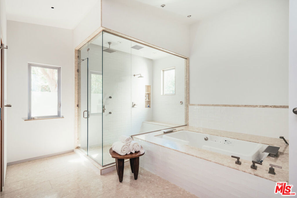 14800 Corona Del Mar