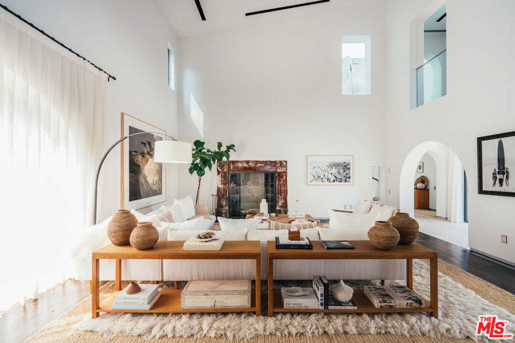 14800 Corona Del Mar
