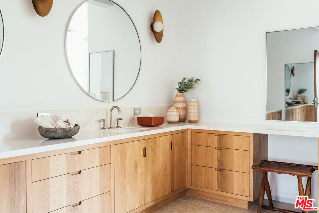 14800 Corona Del Mar