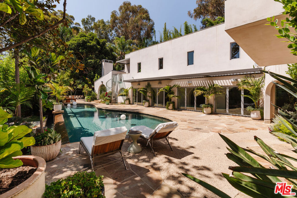 14800 Corona Del Mar