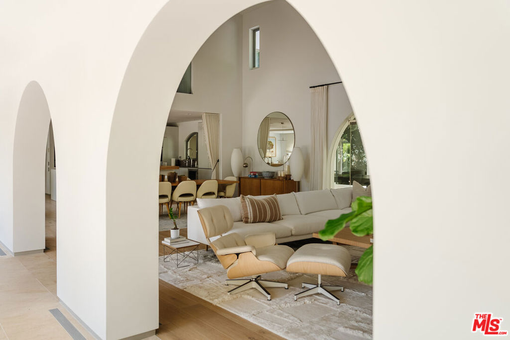 14800 Corona Del Mar