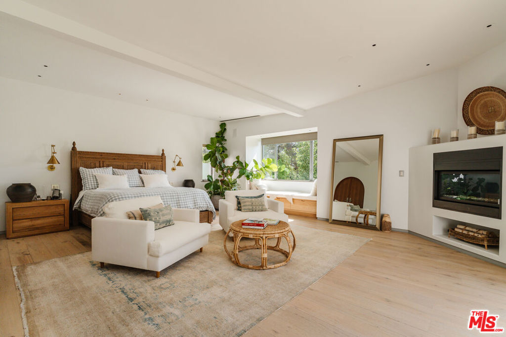 14800 Corona Del Mar