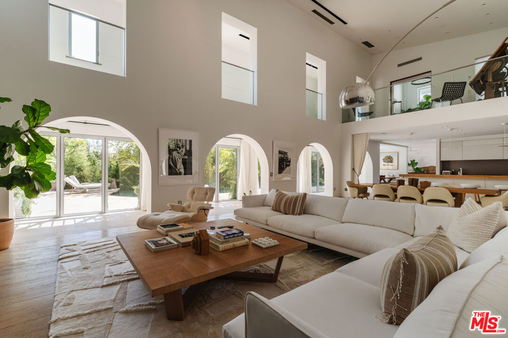 14800 Corona Del Mar